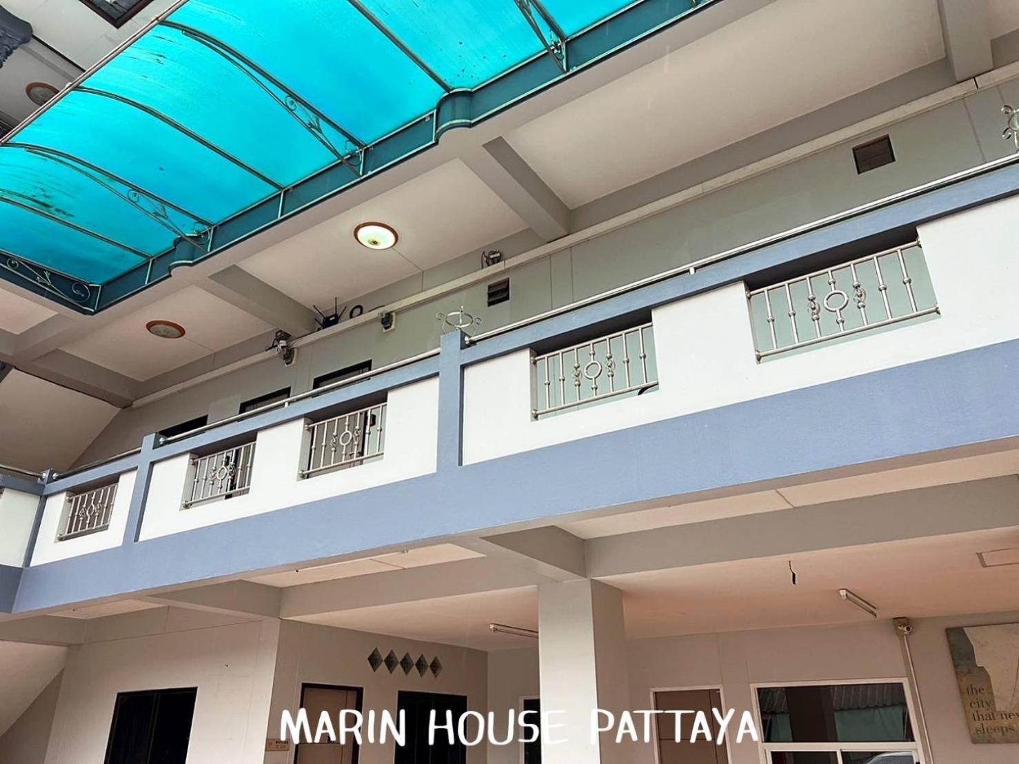 Marin House Pattaya Lägenhet Exteriör bild