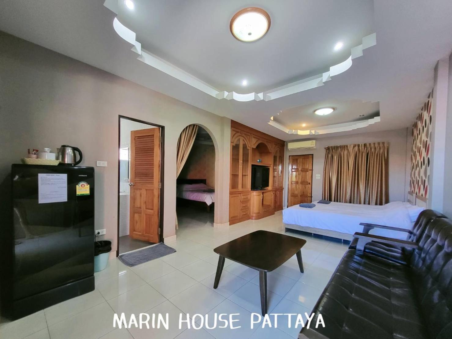 Marin House Pattaya Lägenhet Exteriör bild